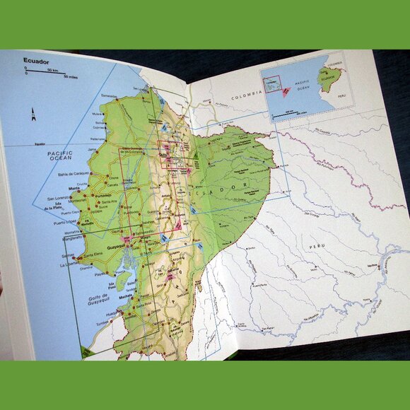 Book: Ecuador & Galapagos - Travel Guide - Picture 14 of 16